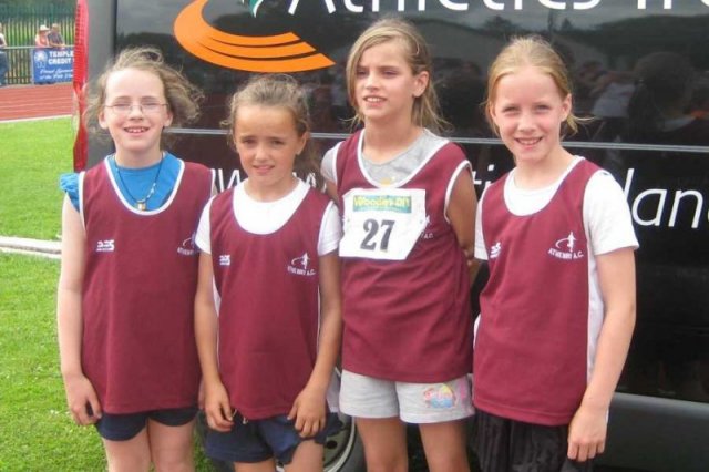 U-10 relay team