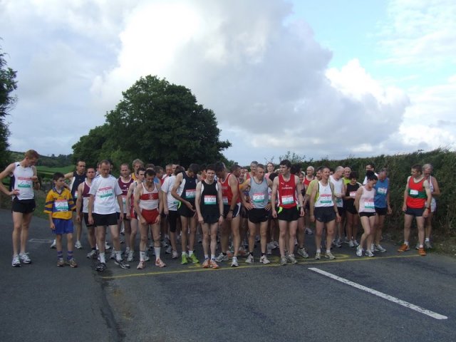 Runners at The Start In Kildysart