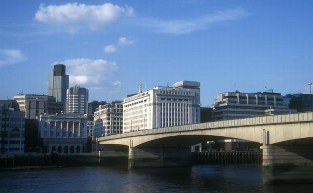 London Bridge